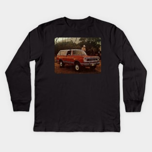 PLYMOUTH TRAIL DUSTER Kids Long Sleeve T-Shirt